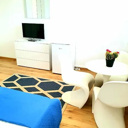 Affittacamere Central City *